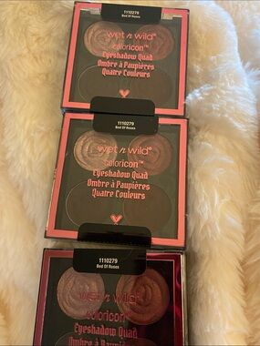 wet n wild Coloricon Eyeshadow Quad - Rose Pink and Brown Neutrals You get all 3